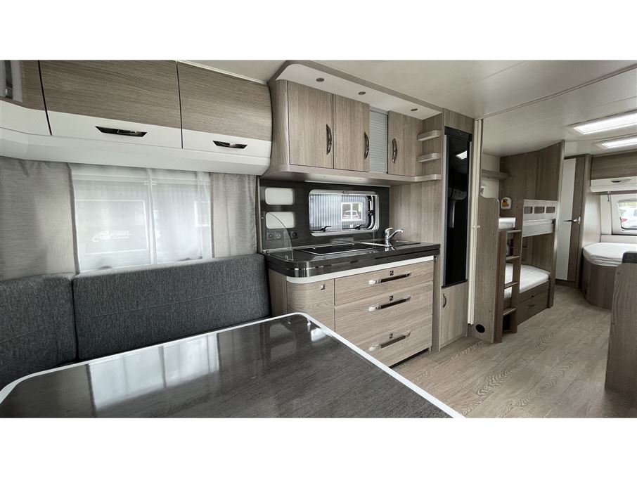 Hobby Prestige 720 UKFe